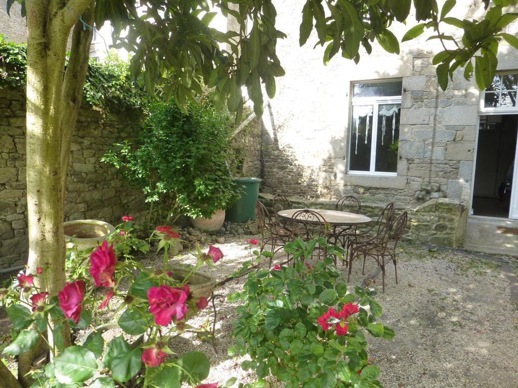 Appartement Des Remparts Dinan Exterior foto