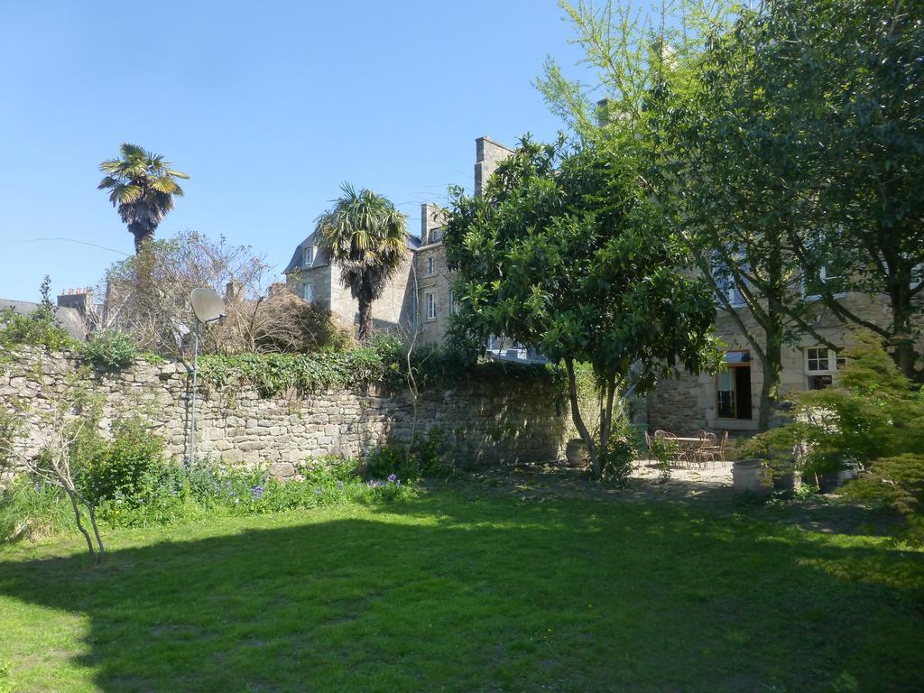 Appartement Des Remparts Dinan Exterior foto